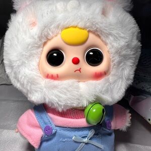 Baby three kitten Cute Plush Doll with White Fur Hood